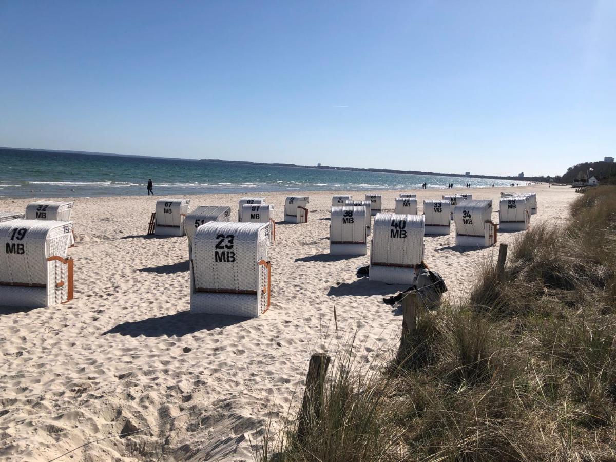 Strandchalet Scharbeutz Bagian luar foto